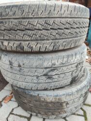 разноширокие шины: 235/65/16с
 3 штуки за 7500 без торга