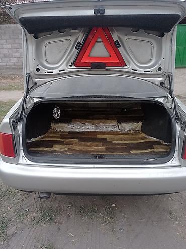 Audi: Audi A6: 1995 г., 2 л, Механика, Бензин, Седан — 8