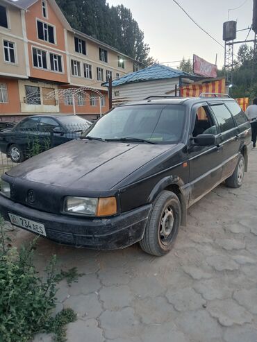 движок на пассат: Volkswagen Passat 1990 года выпуска в кузове универсал. Цвет кузова -