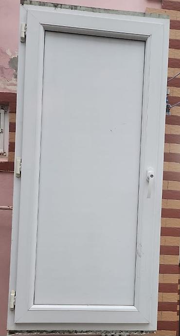 50 Azn kombi Qutusu uzunu 1 55 .Eni 70sm.Derinlik 56sm.Əla