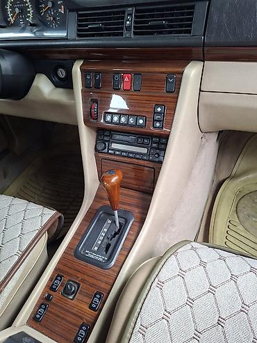 мерске: Mercedes-Benz E-Class: 1994 г., 3.2 л — 8