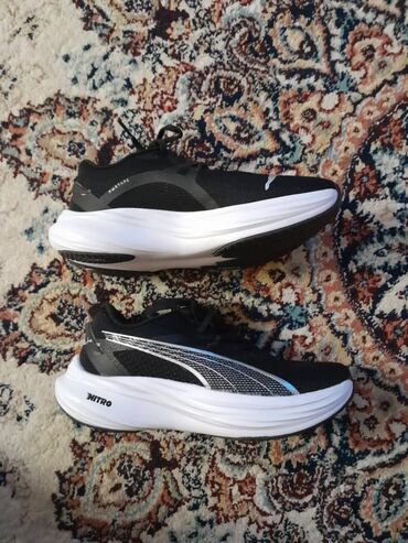 аквашузы купить бишкек: Эркектердин кроссовкасы, 38, Puma, Жаңы, түсү - Кара