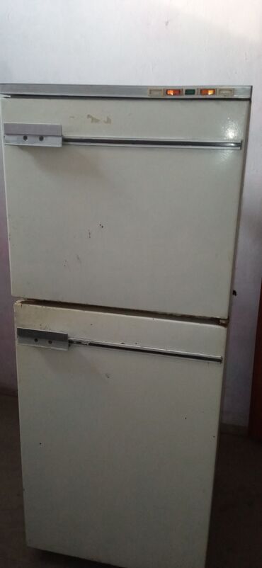 холодильник б у: Холодильник Айсберг, Б/у, Двухкамерный