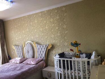 Köhnə tikili: Bakı, 4 otaqlı, Köhnə tikili, m. Xalqlar Dostluğu, 100 kv. m — 9