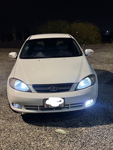 Daewoo: Daewoo Lacetti: 2005 г., 1.5 л, Автомат, Газ, Хэтчбэк