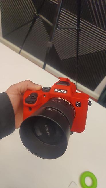 sony a6500: Sony a7 III. Probeg 1.112 İdeal vəziyyətdədir ofisdə istifadə olunub — 1