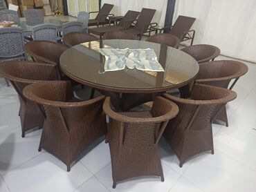 Bağ, çöl masa və oturacaq dəstləri: Kvadrat masa, Açılmayan, Stullar ilə, Həsir toxunuşlu — 15