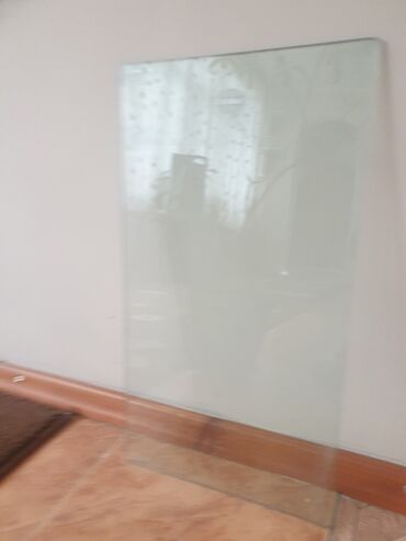 мебель садик: Продаю стеклянные листы (цена договорная) Размер: 50х27 (13 шт) 40х25