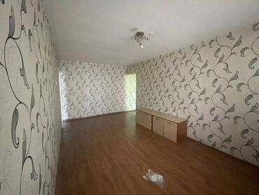 куплю квартиру карпинка фрунзе: 2 комнаты, 46 м², 104 серия, 3 этаж, Старый ремонт