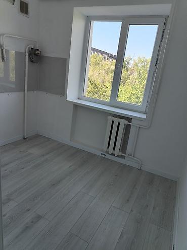 4 комнаты: 2 комнаты, 47 м², 104 серия, 4 этаж, Свежий ремонт — 3
