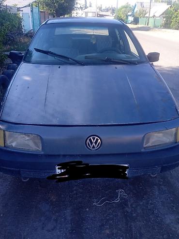 автобус икарус: Volkswagen Passat: 1989 г., 1.8 л, Механика, Бензин, Седан — 1