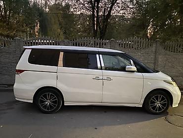 пассо: Honda Elysion: 2005 г., 3 л, Автомат, Газ, Минивэн — 4