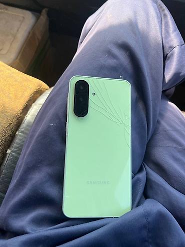 10000 телефон: Samsung Galaxy A36 5G, Б/у, 256 ГБ, цвет - Зеленый, 2 SIM — 4