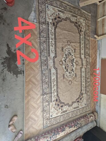 барный шкаф: Ковер Б/у, 400 * 200, Безналичная/наличная оплата
