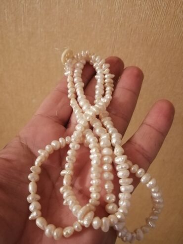 Boyunbağılar: Mirvari uzunlugu 70 santi qədimi xirda mirvarilər