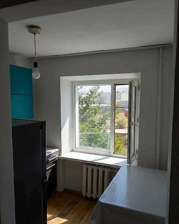 Продажа квартир: 3 комнаты, 55 м², Пишпек 104 серия, 4 этаж, Требуется ремонт — 2