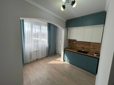 квартира в районе политеха: 1 комната, 45 м², Элитка, 3 этаж, Евроремонт