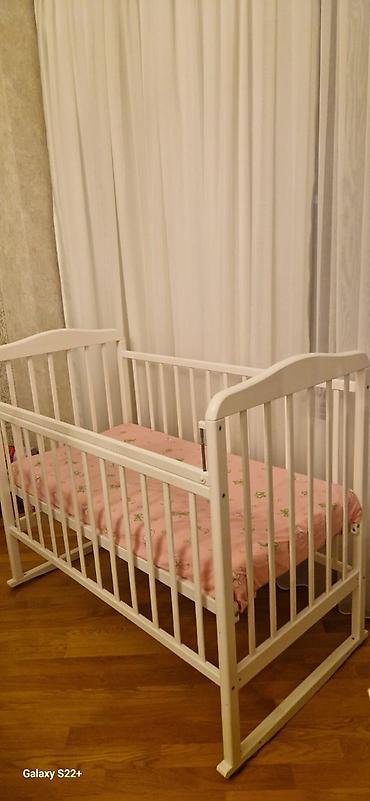 Beşiklər: Qız üçün, İşlənmiş, Dördbucaq, Beşik, Dəstsiz, Matras ilə, Yellənmə mexanizmi ilə — 2