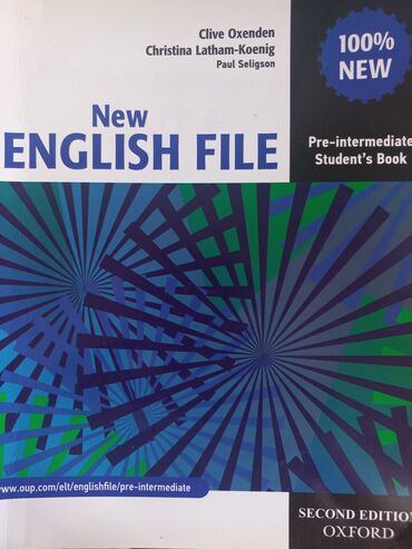 english kitab: New English file pre intermediate book and workbook