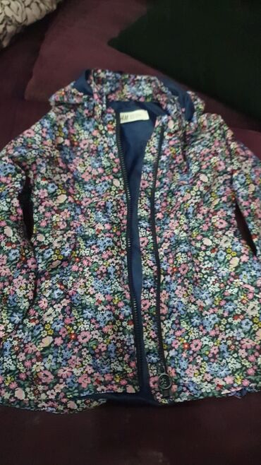 Kurtkalar: Kurtka, Qız, 3 - 4 yaş, H&M