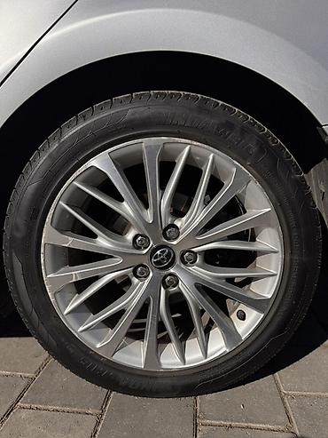 Toyota: Toyota Camry: 2019 г., 2.5 л, Автомат, Бензин, Седан — 10