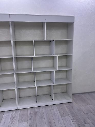 Другое торговое оборудование: Торговое оборудование для магазина одежды/обуви/аксессуаров Состав: - — 11