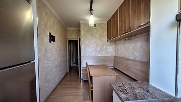 квартира 6 мкр: 3 комнаты, 63 м², 6 мкр 105 серия, 5 этаж, Евроремонт — 8