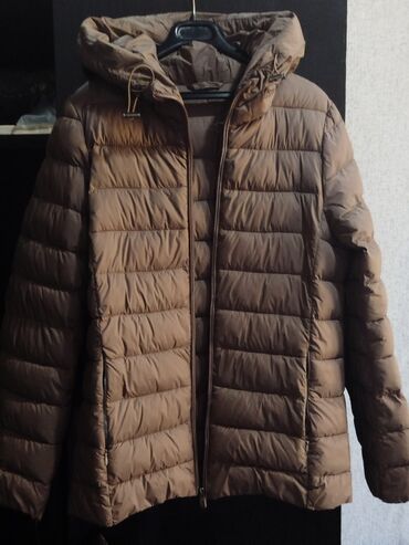 продаю в связи переездом: Шамалдан коргоочу жеңил куртка, Күз-жаз, XS