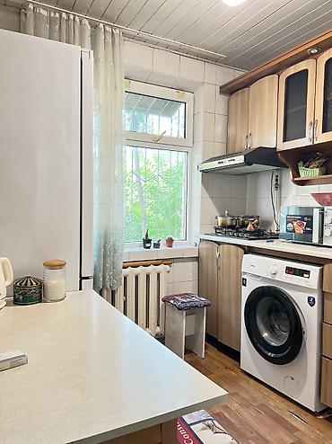 2 комнаты, 47 м², ул. Боконбаева / Гоголя 104 серия, 1 этаж, Старый ремонт