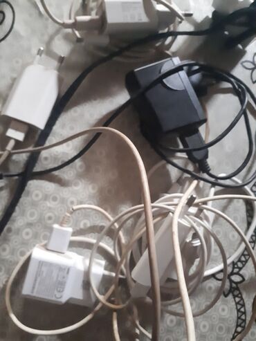 usb кабель телефона fly: Беспроводное зарядное устройство Samsung