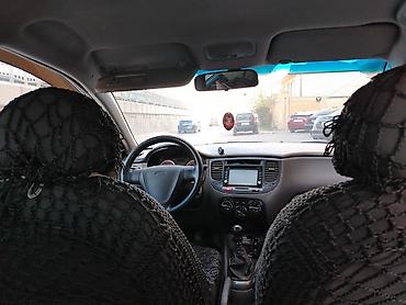 masin satis sayti: Kia Rio: 1.4 l | 2011 il Sedan — 10