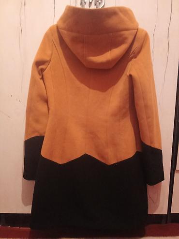 Другая женская одежда: Женственный комплект одежды. 1) Платье белого цвета с чёрным принтом — 8