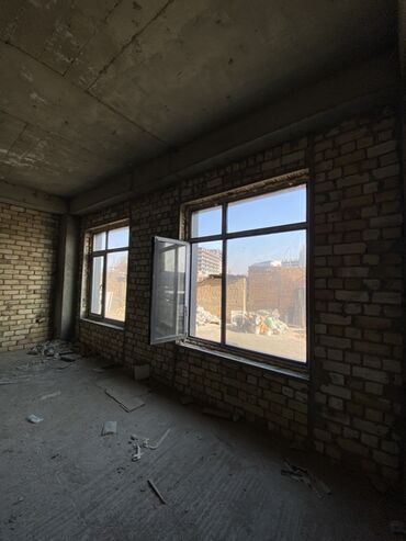 Магазины: Сдаю Магазин, В жилом доме, 39 м² Не действующий, Без оборудования, Без ремонта — 7