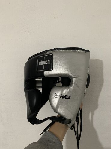 спортивные резины: Шлем Clinch. Новый и оригинальный! Лучший шлем из своей серии