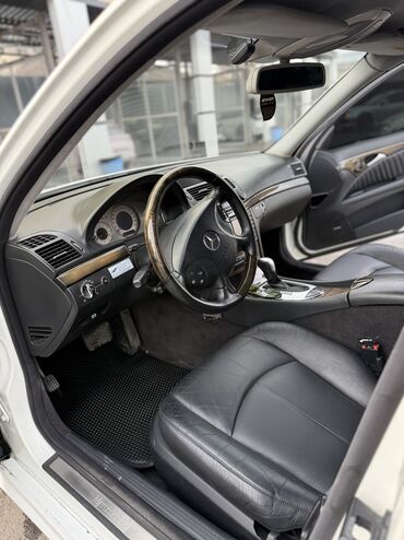 Mercedes-Benz: Mercedes-Benz E-Class: 2004 г., 5 л, Типтроник, Бензин, Седан — 8