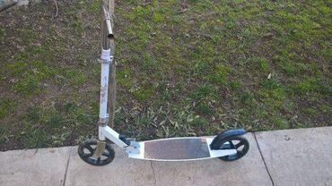 Trotineti, skejtbordovi i hoverbordovi: Korisceni ID Oglasa: # Prijavi Informacije Slanje Brzom postom ide na — 3