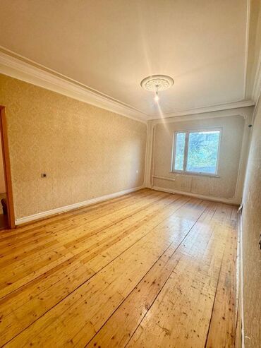 Köhnə tikili: Bakı, Yeni Yasamal, 5 otaqlı, Köhnə tikili, m. İnşaatçılar, 120 kv. m -da lalafo.az — 3 Köhnə tikili: Bakı, Yeni Yasamal, 5 otaqlı, Köhnə tikili, m. İnşaatçılar, 120 kv. m — 3