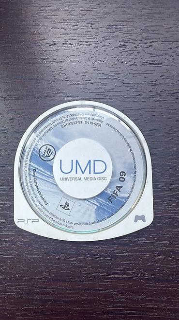 PSP üçün orijinal UMD oyun diskləri paketi Tərkib: - FIFA 09 (EA