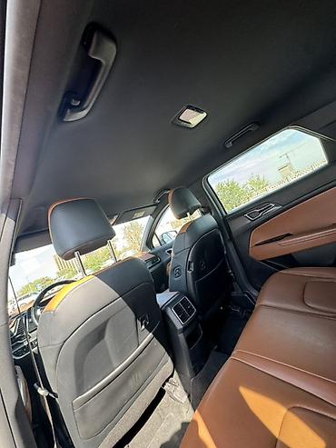 Продажа авто: Kia Sportage: 2023 г., 2 л, Автомат, Газ, Кроссовер — 10