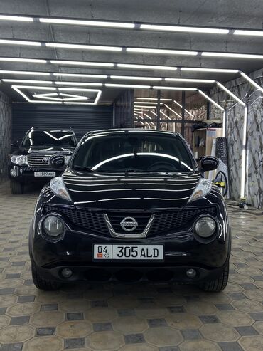 Nissan: Nissan Juke: 2011 г., 1.6 л, Вариатор, Бензин, Хэтчбэк