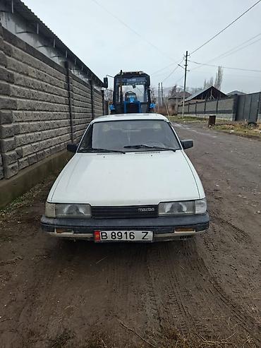 эштк: Mazda 626: 1972 г., Кол менен иштөөчү, Седан — 2