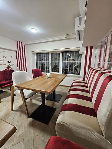 divan restoran ucun: Restoran, kafe üçün masa-divan dəsti satılır. Masa 95 Azn (15 ədəddir) — 2