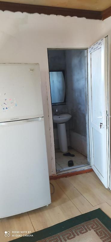 pirşağı: Pirşağı dairəsinin yanı, körpünün yanı, 2 otaq 1 zal ayrı həyət — 2