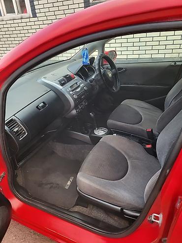 hyundai trajet: Honda Fit: 2002 г., 1.3 л, Автомат, Бензин, Купе — 2