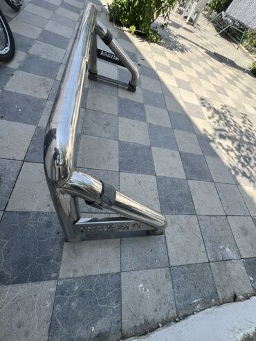 Soyutma və qızdırma sistemləri: Bu, NAVARA markalı avtomobillər üçün nəzərdə tutulmuş xrom örtüklü