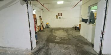 Avtoyumalar: Xirdalanda yerləşən, tam təchiz olunmuş avtoyuma satilir. Müəssisə — 13