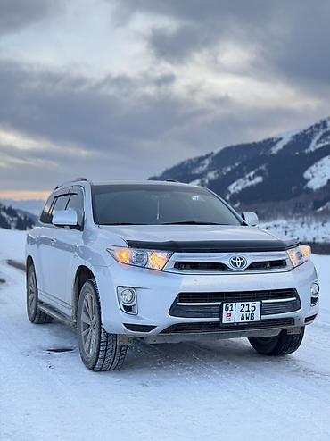 тайота в: Toyota Highlander: 2012 г., 3.5 л, Вариатор, Гибрид, Кроссовер — 1