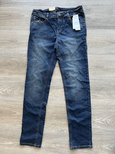 jubka s chernaja: Продаю новые джинсы юнисекс. Размер S