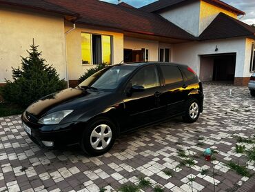 Ford Focus: 2003 г., 1.6 л, Механика, Бензин, Хэтчбэк