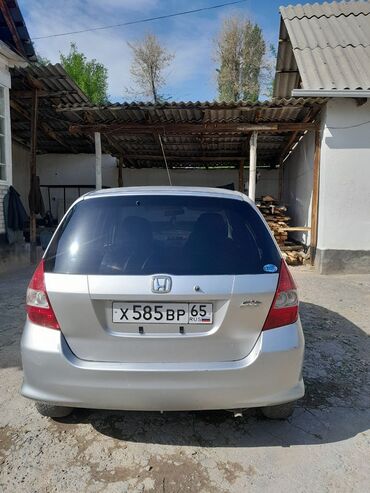 мерс сешка автомобили: Honda Fit: 2003 г., 1.3 л, Вариатор, Бензин